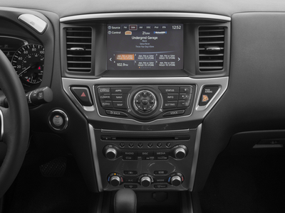 2018 Nissan Pathfinder 4x4 SL