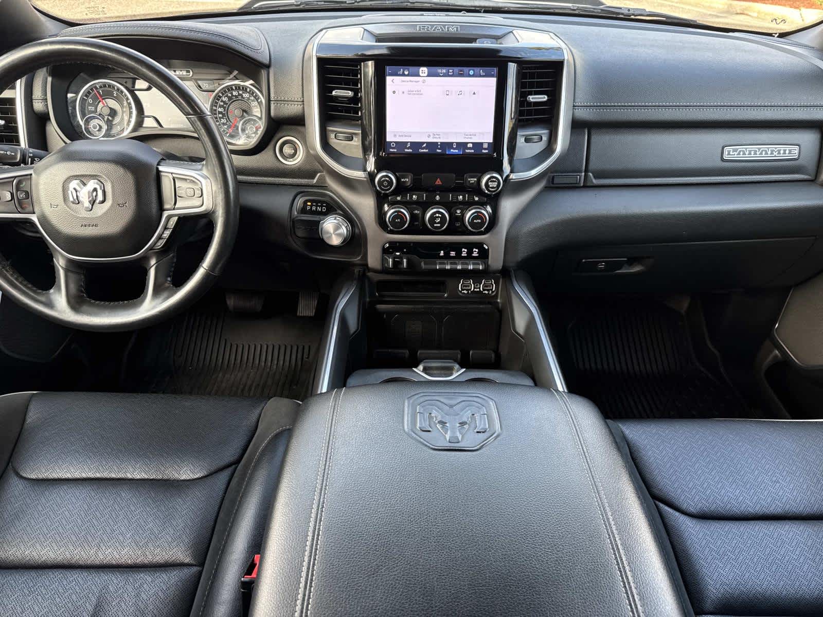 2022 RAM 1500 Laramie 4x2 Crew Cab 57 Box