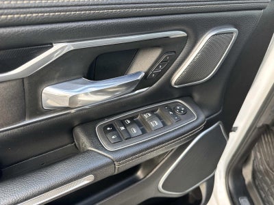 2022 RAM 1500 Laramie 4x2 Crew Cab 57 Box