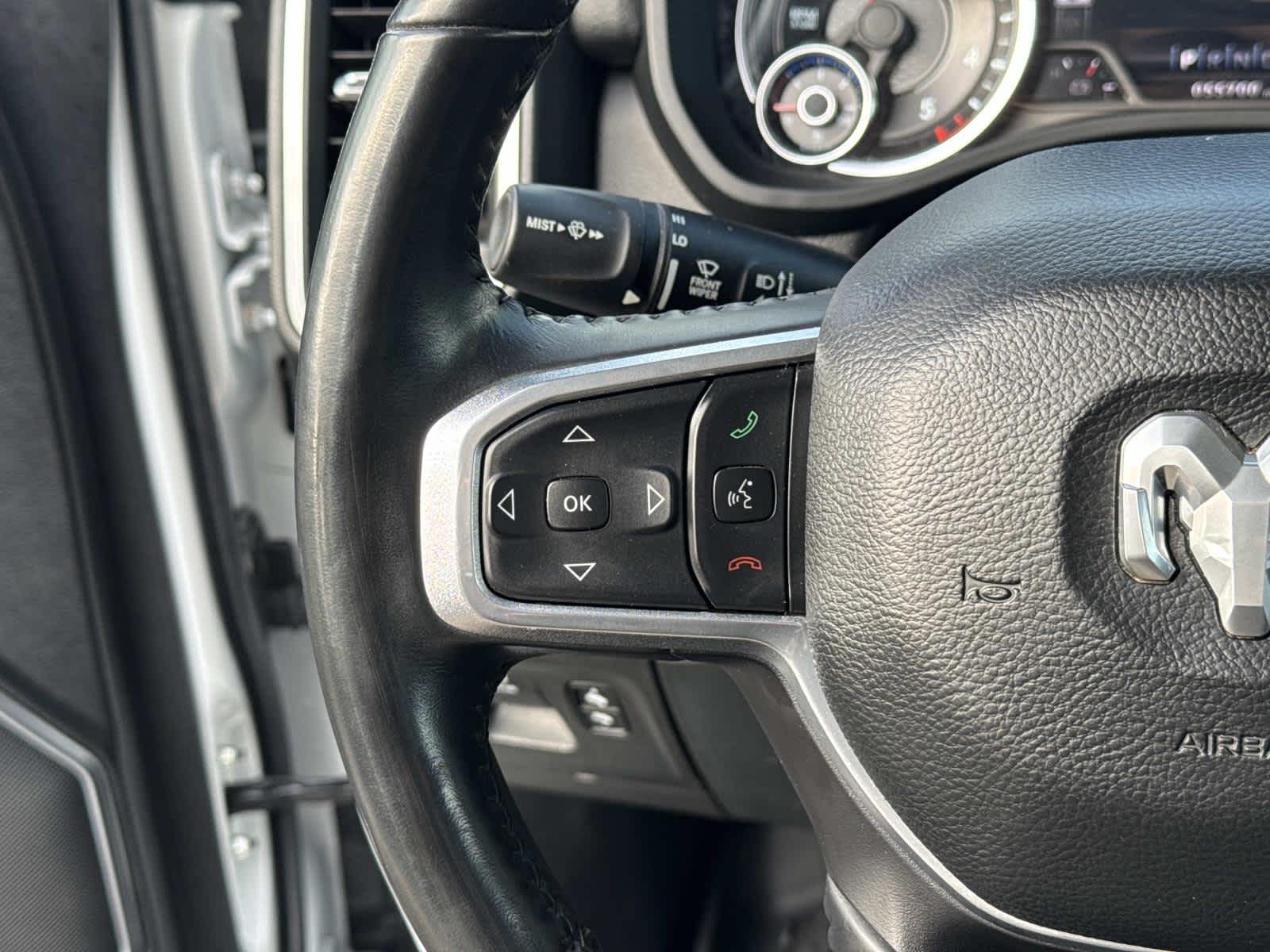 2022 RAM 1500 Laramie 4x2 Crew Cab 57 Box