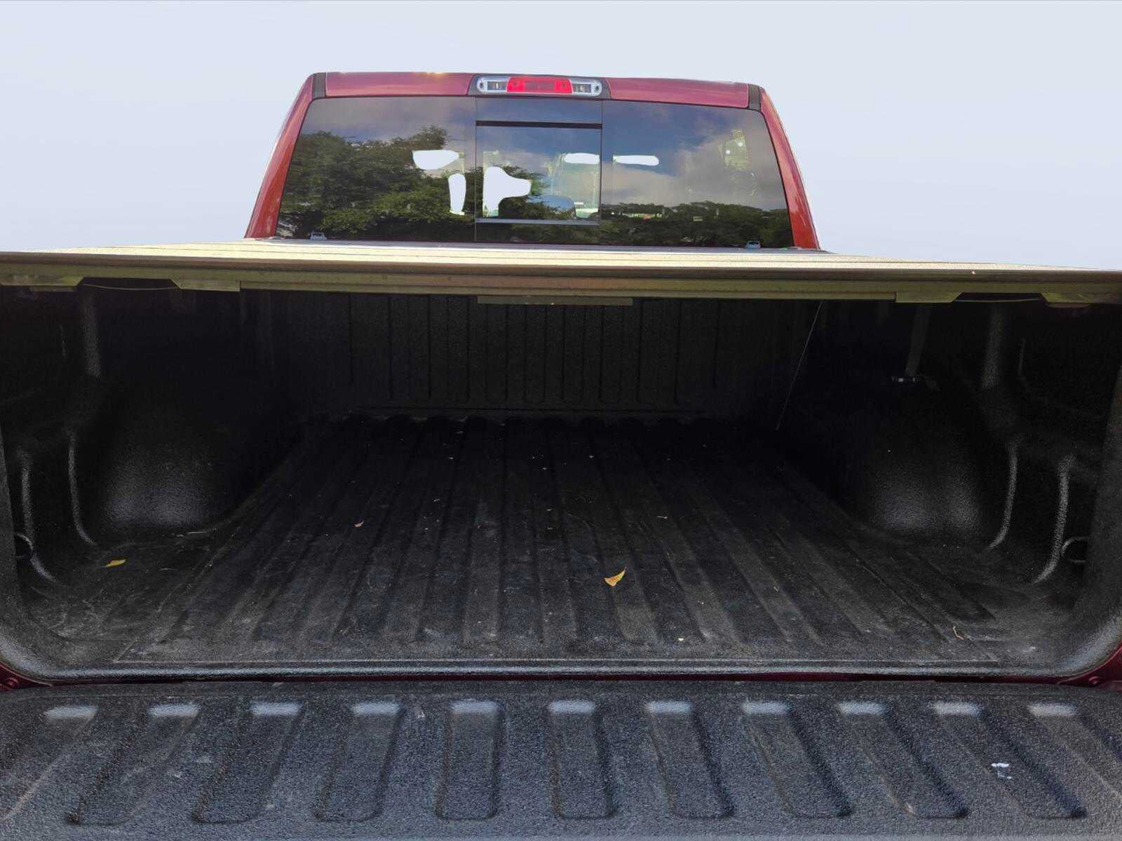 2019 RAM 1500 Big Horn/Lone Star 4x4 Crew Cab 57 Box