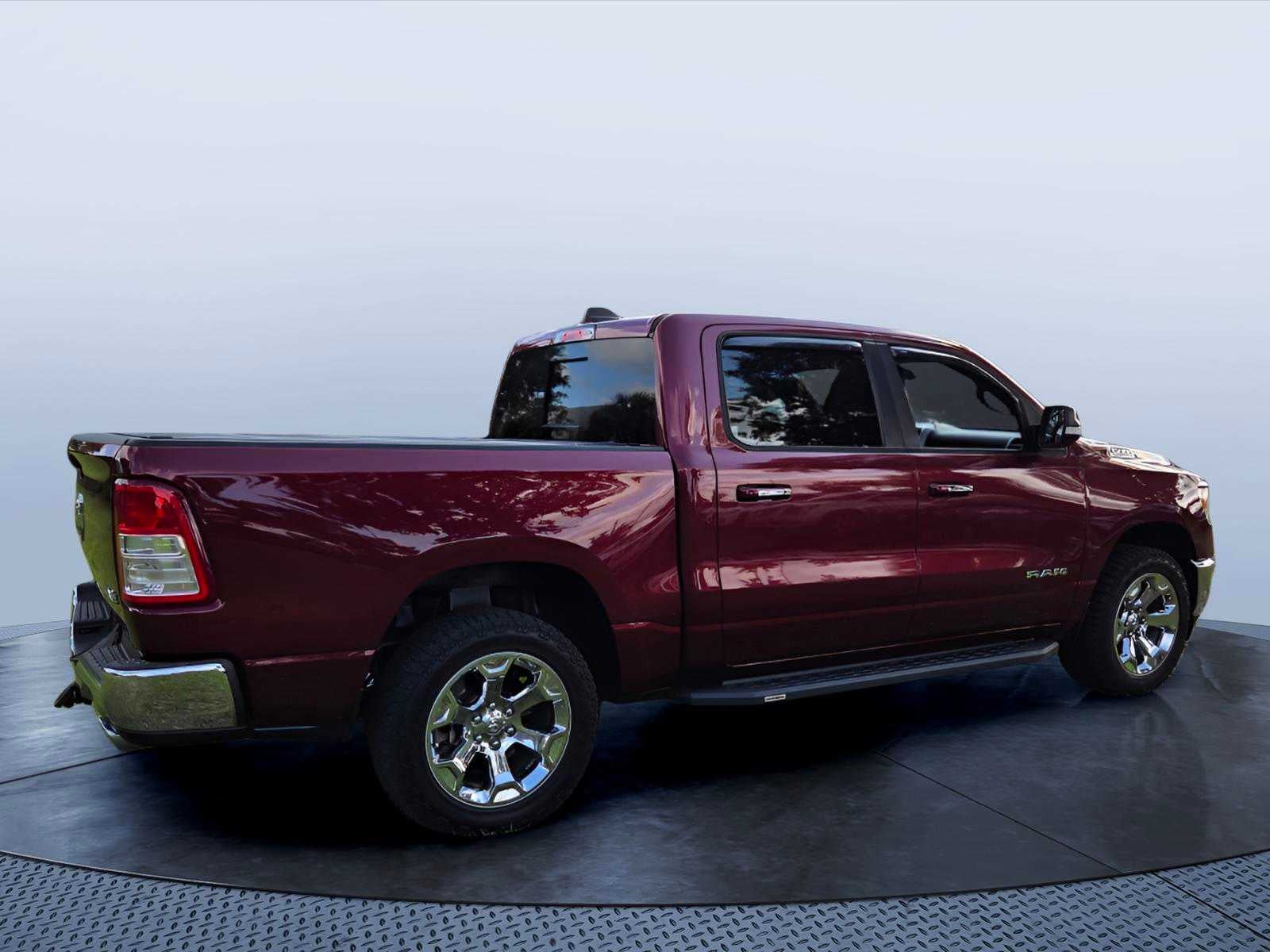 2019 RAM 1500 Big Horn/Lone Star 4x4 Crew Cab 57 Box