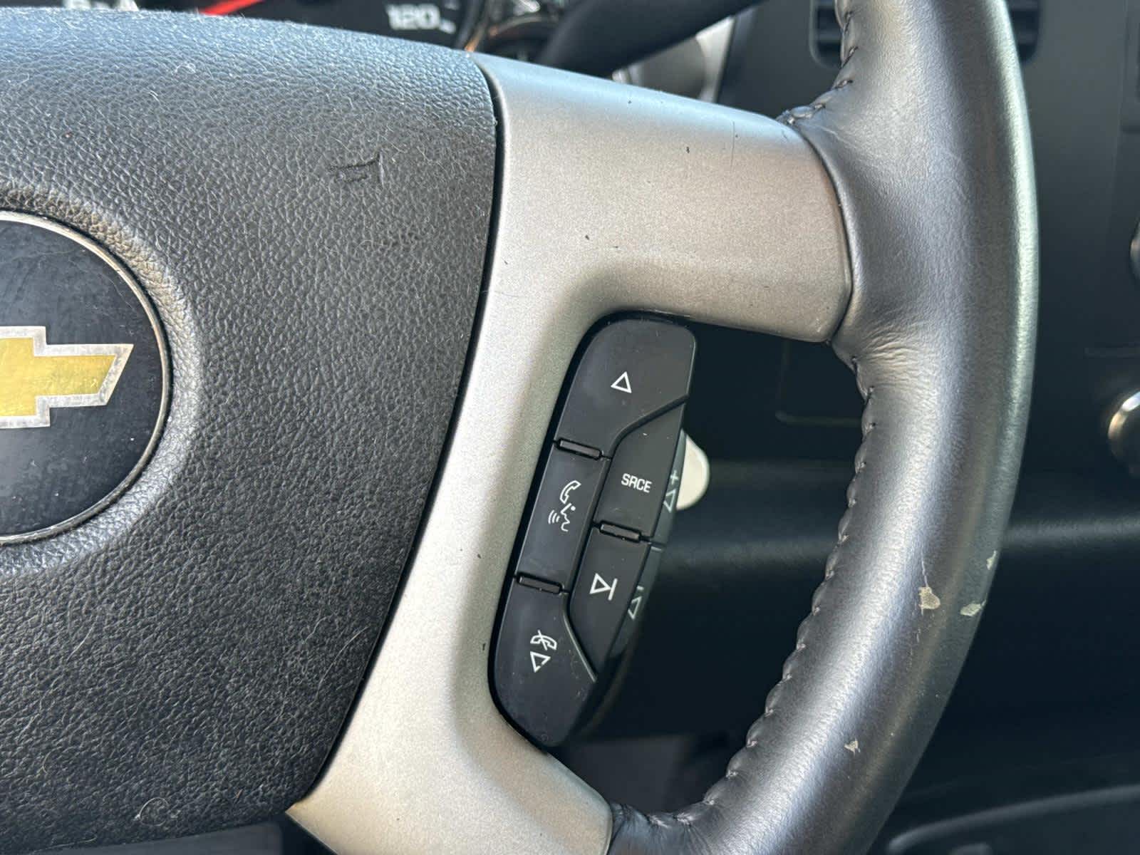 2011 Chevrolet Silverado 1500 4WD Ext Cab 143.5 LT