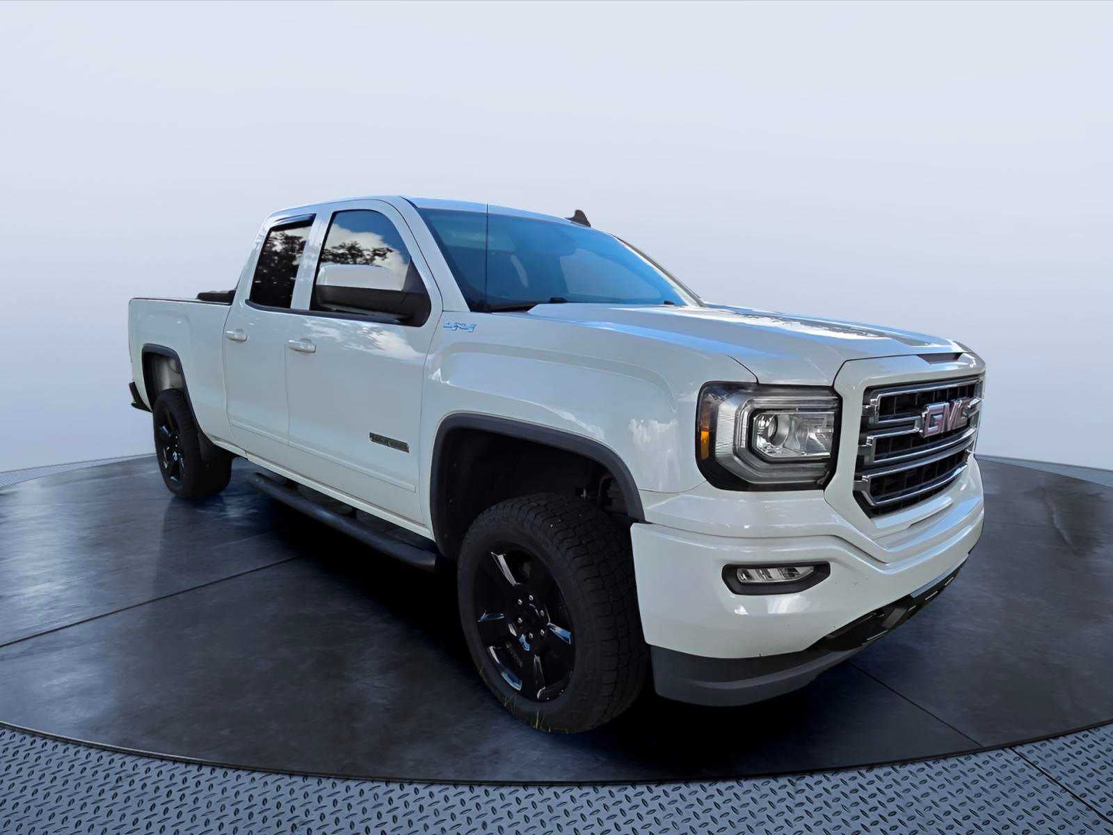 2018 GMC Sierra 1500 4WD Double Cab 143.5