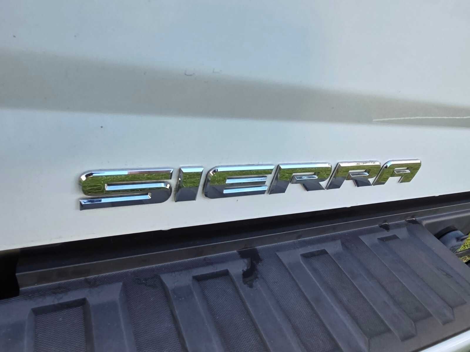 2018 GMC Sierra 1500 4WD Double Cab 143.5