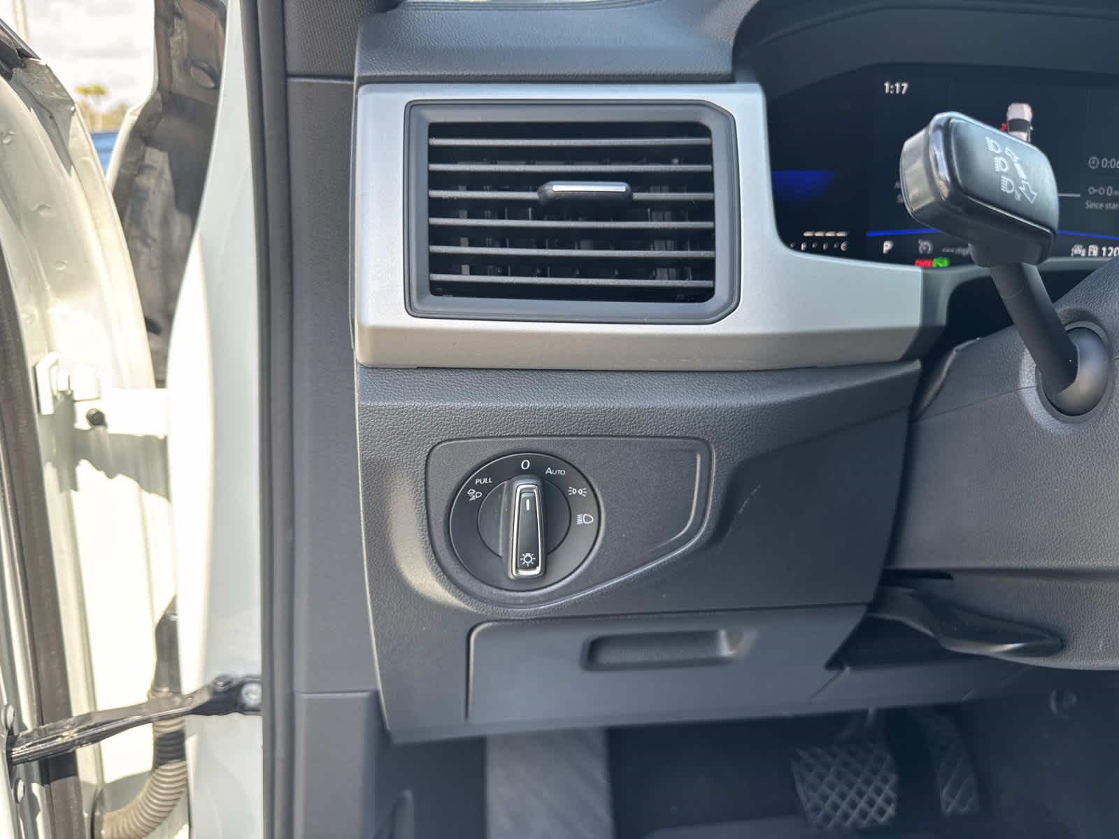 2022 Volkswagen Atlas Cross Sport 2.0T SE FWD