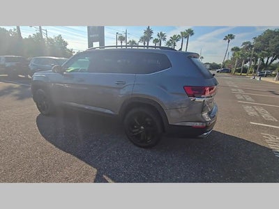 2022 Volkswagen Atlas 3.6L V6 SE w/Technology 4MOTION