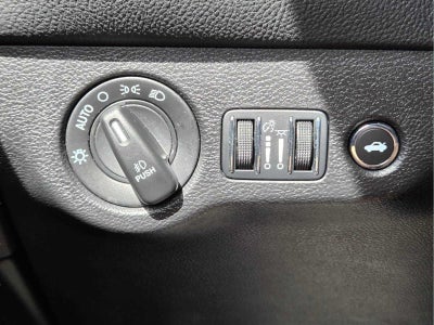 2023 Dodge Challenger SXT RWD
