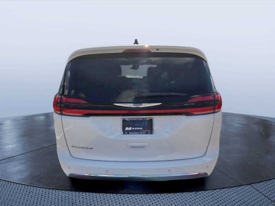2023 Chrysler Pacifica Touring L FWD