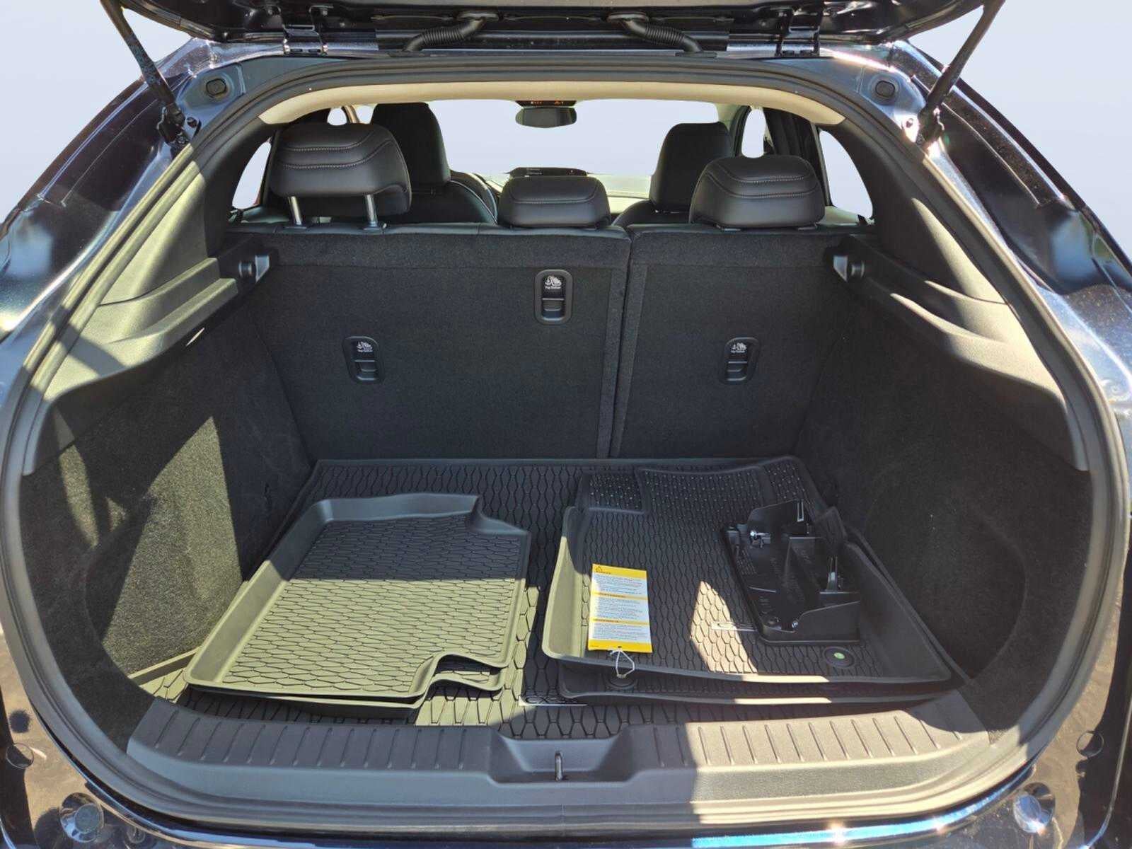 2026 Mazda Mazda CX-30 2.5 S Preferred AWD