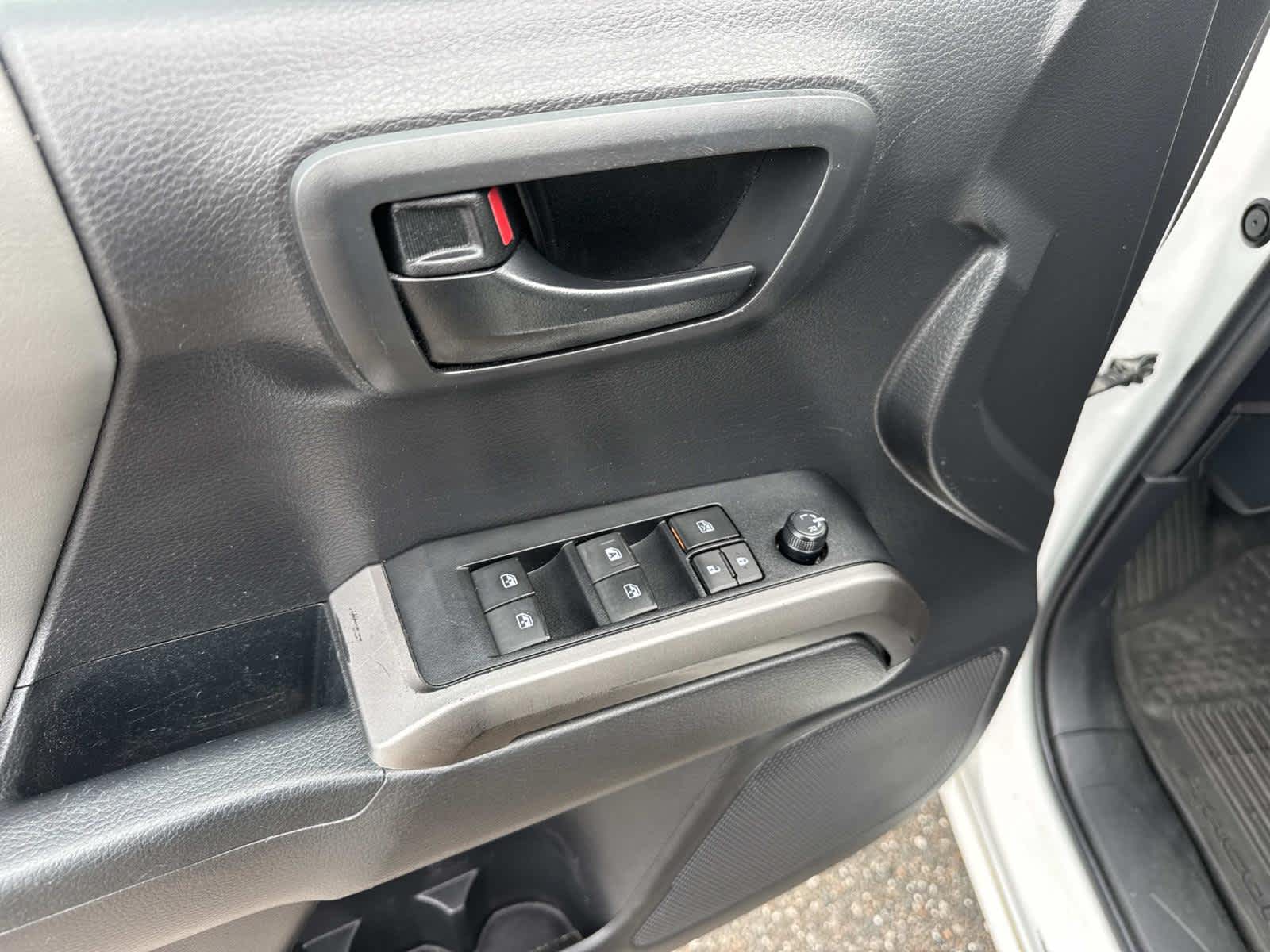 2022 Toyota Tacoma SR5 Double Cab 5 Bed V6 AT