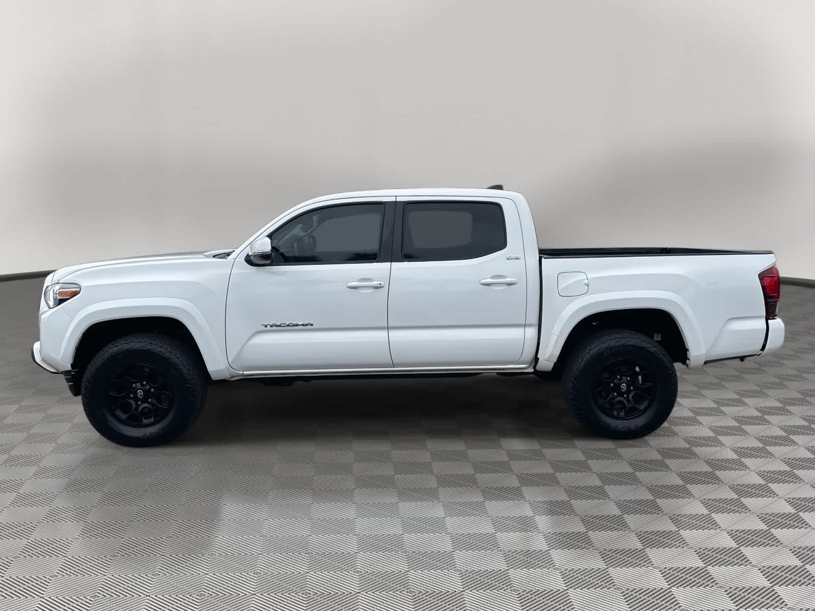 2022 Toyota Tacoma SR5 Double Cab 5 Bed V6 AT