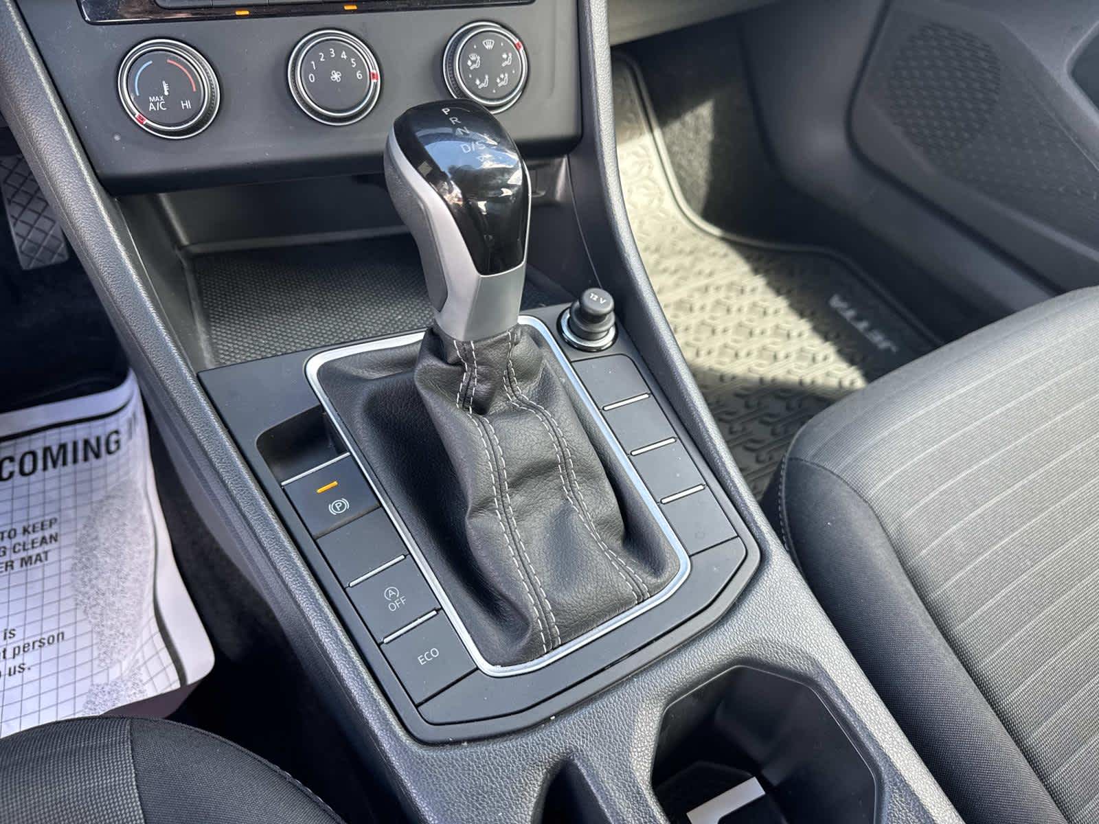 2024 Volkswagen Jetta S Auto