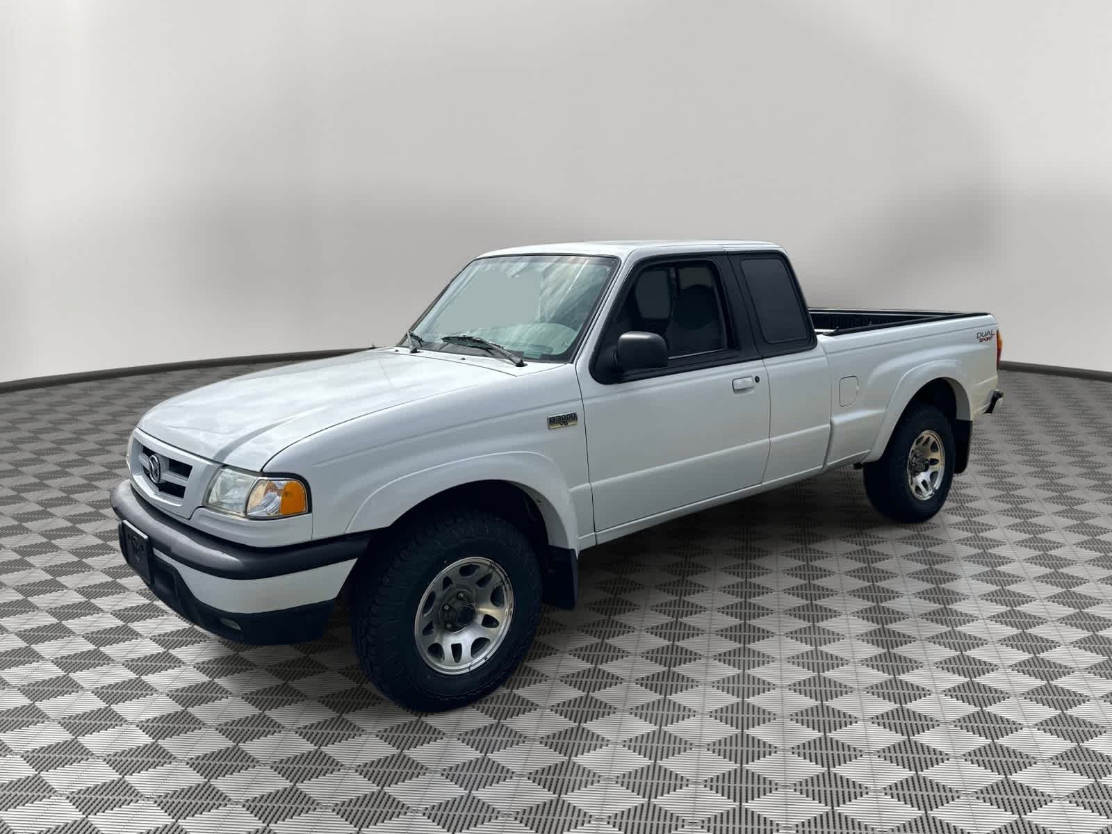 2002 Mazda Mazda B-Series 2WD DS