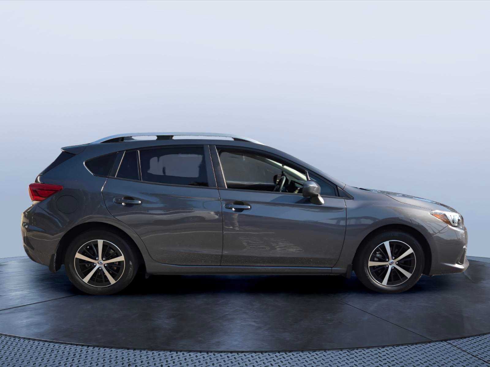 2022 Subaru Impreza Premium 5-door CVT