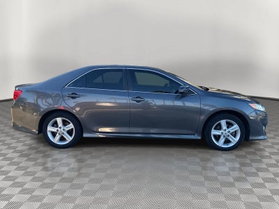 2014 Toyota Camry 4dr Sdn I4 Auto SE *Ltd Avail*