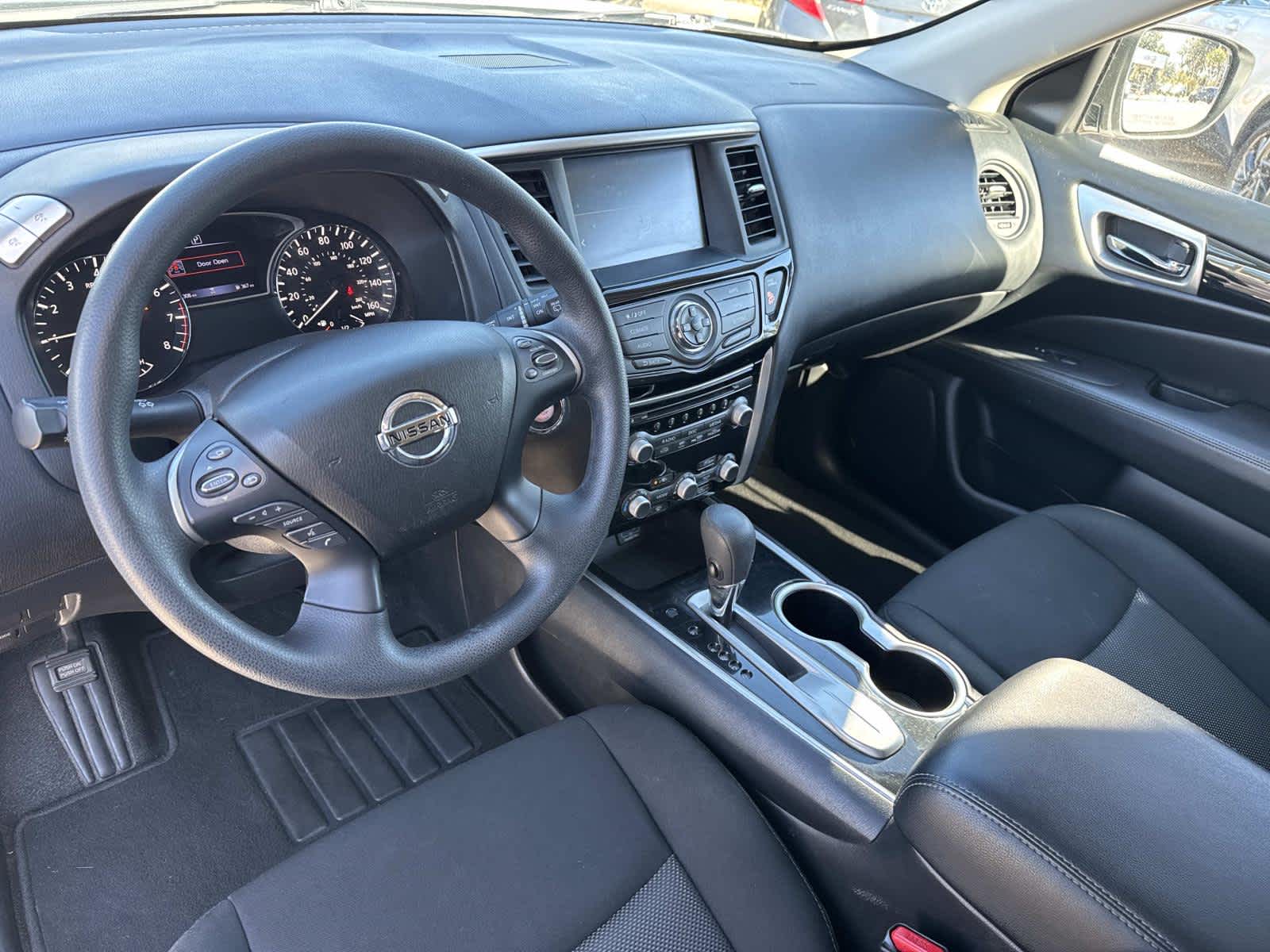 2020 Nissan Pathfinder FWD S