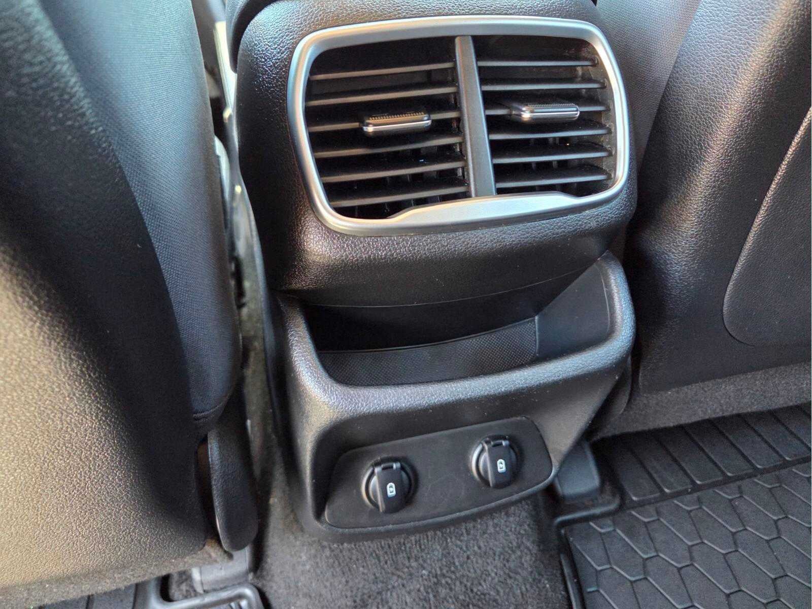 2019 Hyundai Santa Fe SE 2.4L Auto FWD