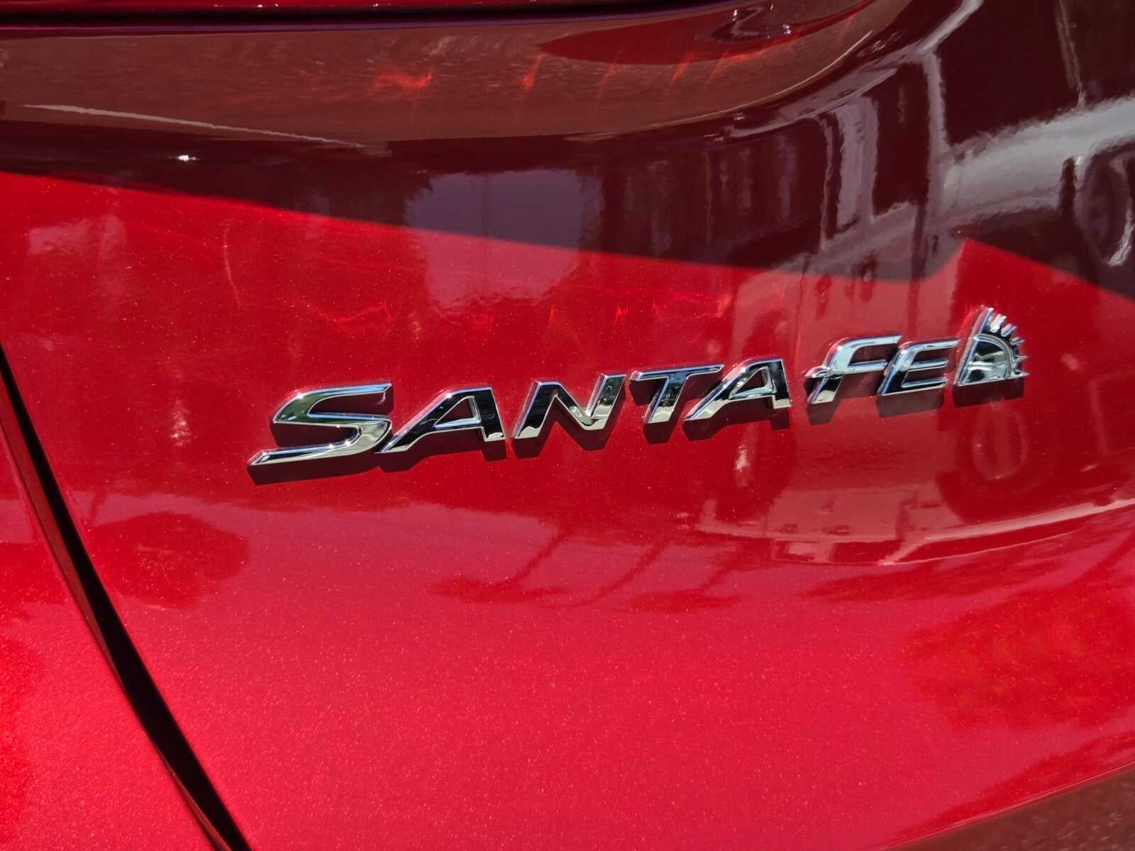 2019 Hyundai Santa Fe SE 2.4L Auto FWD
