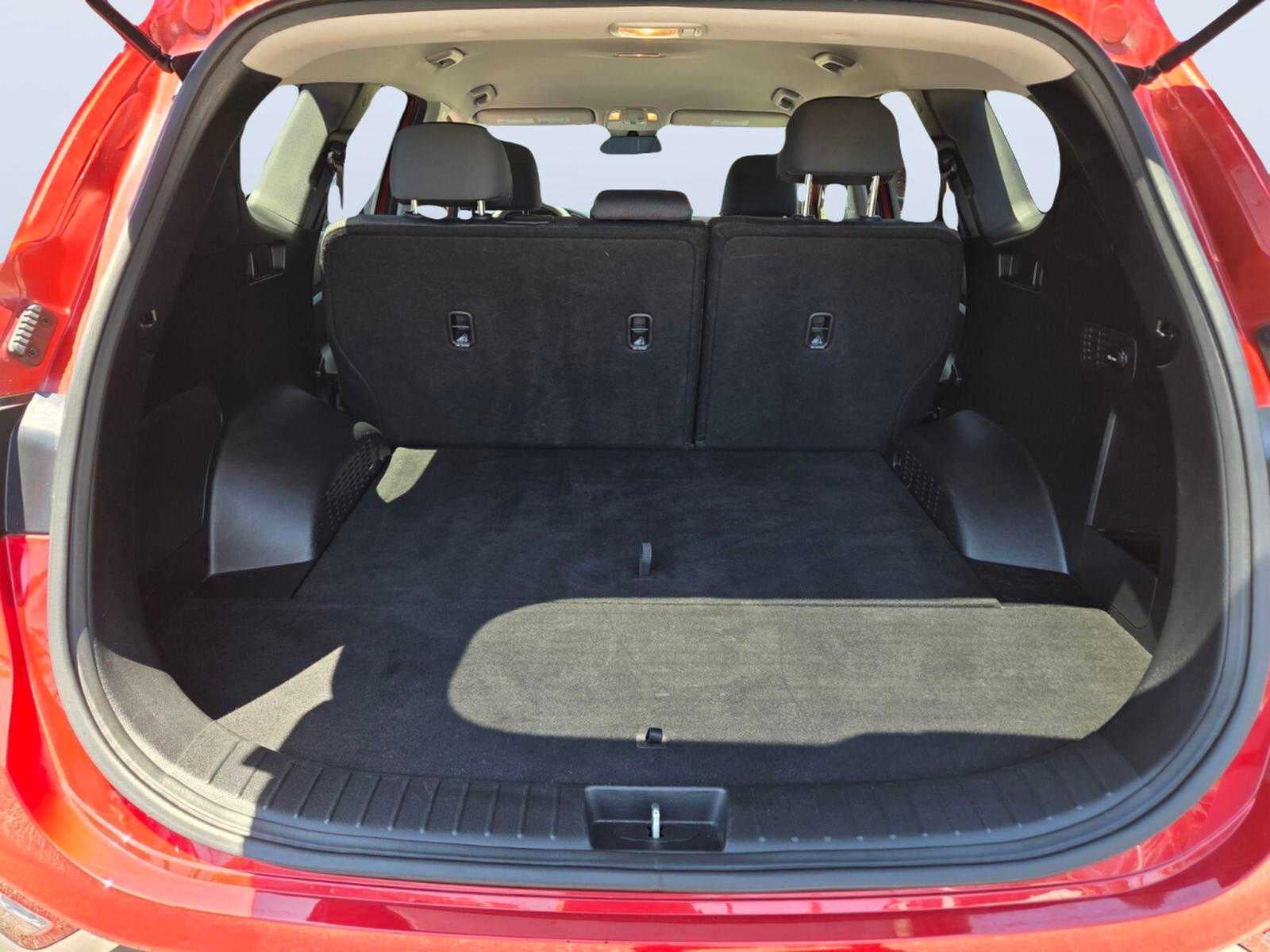 2019 Hyundai Santa Fe SE 2.4L Auto FWD
