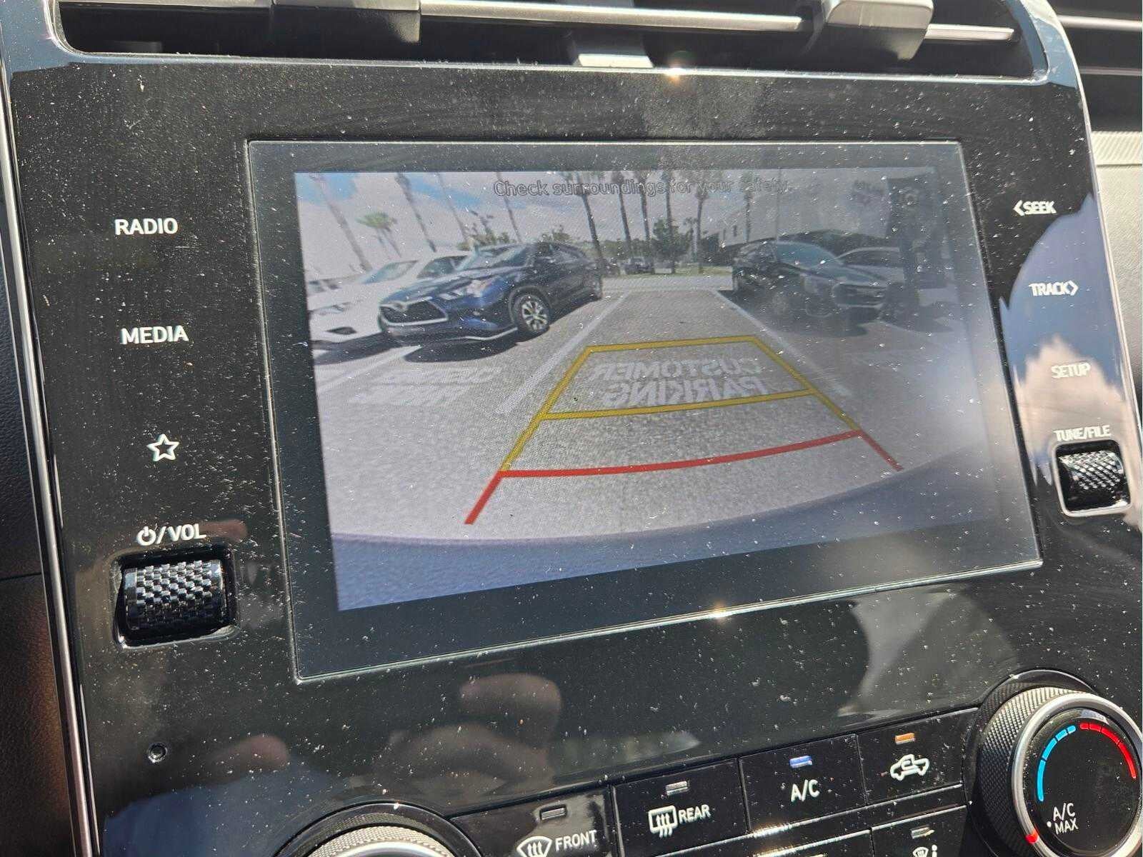 2022 Hyundai Santa Cruz SEL FWD