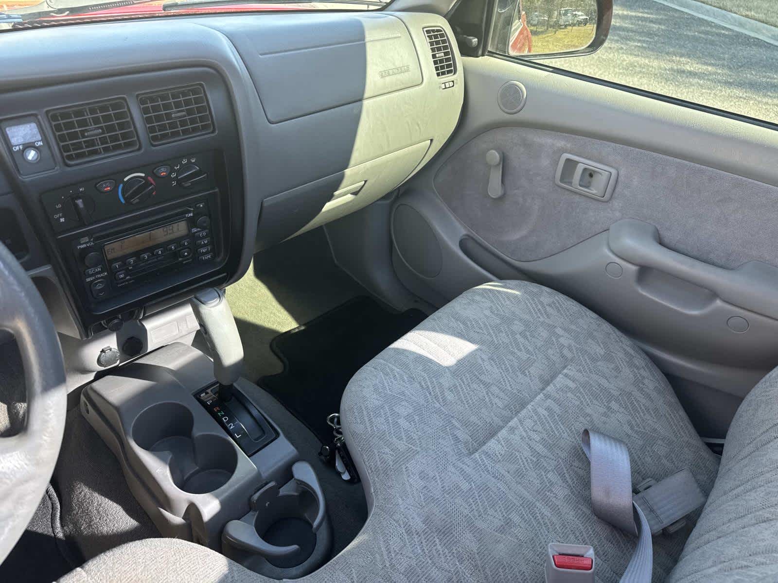 2001 Toyota Tacoma Reg Cab Auto