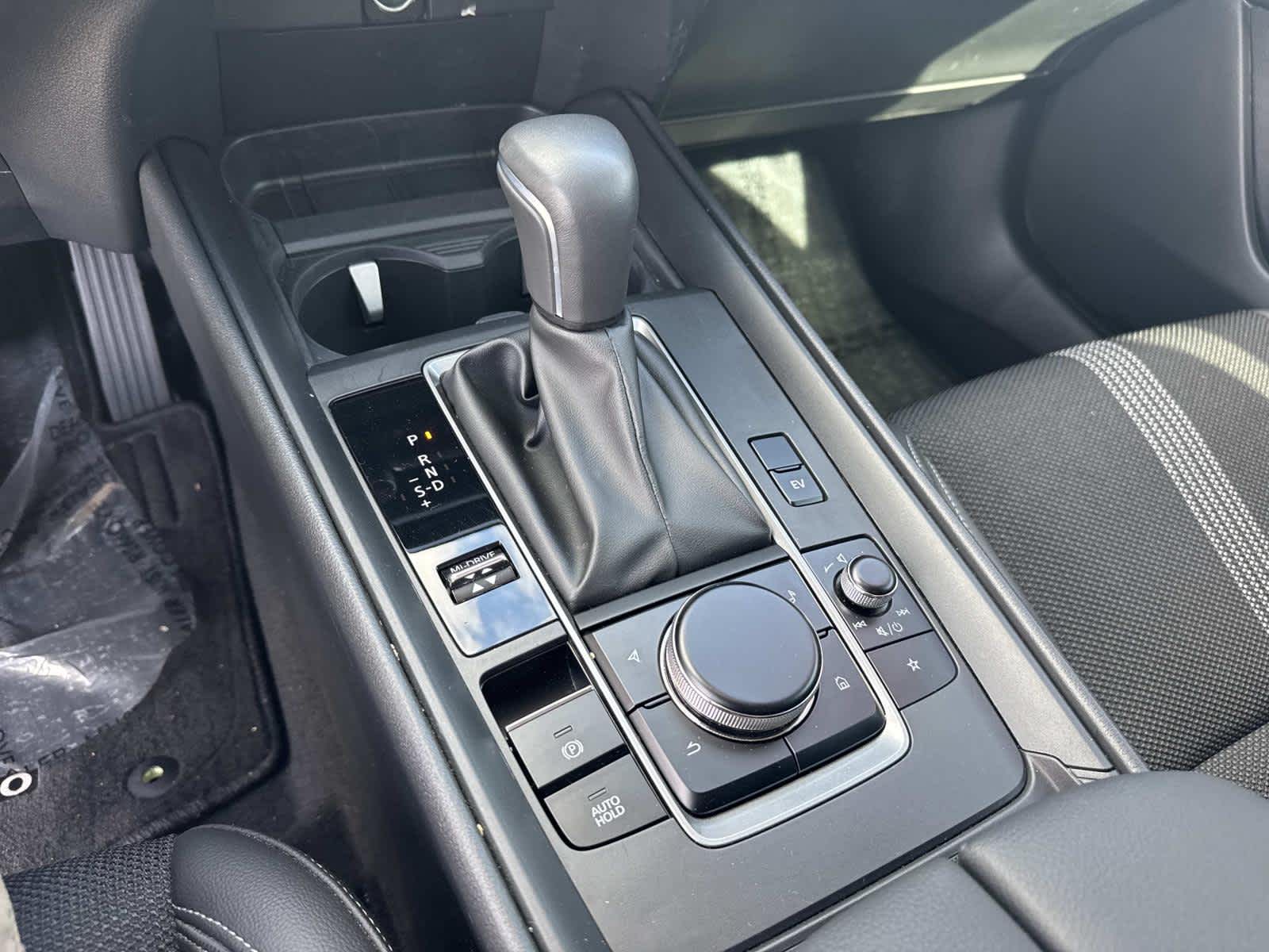 2025 Mazda Mazda CX-50 Hybrid Preferred Package AWD