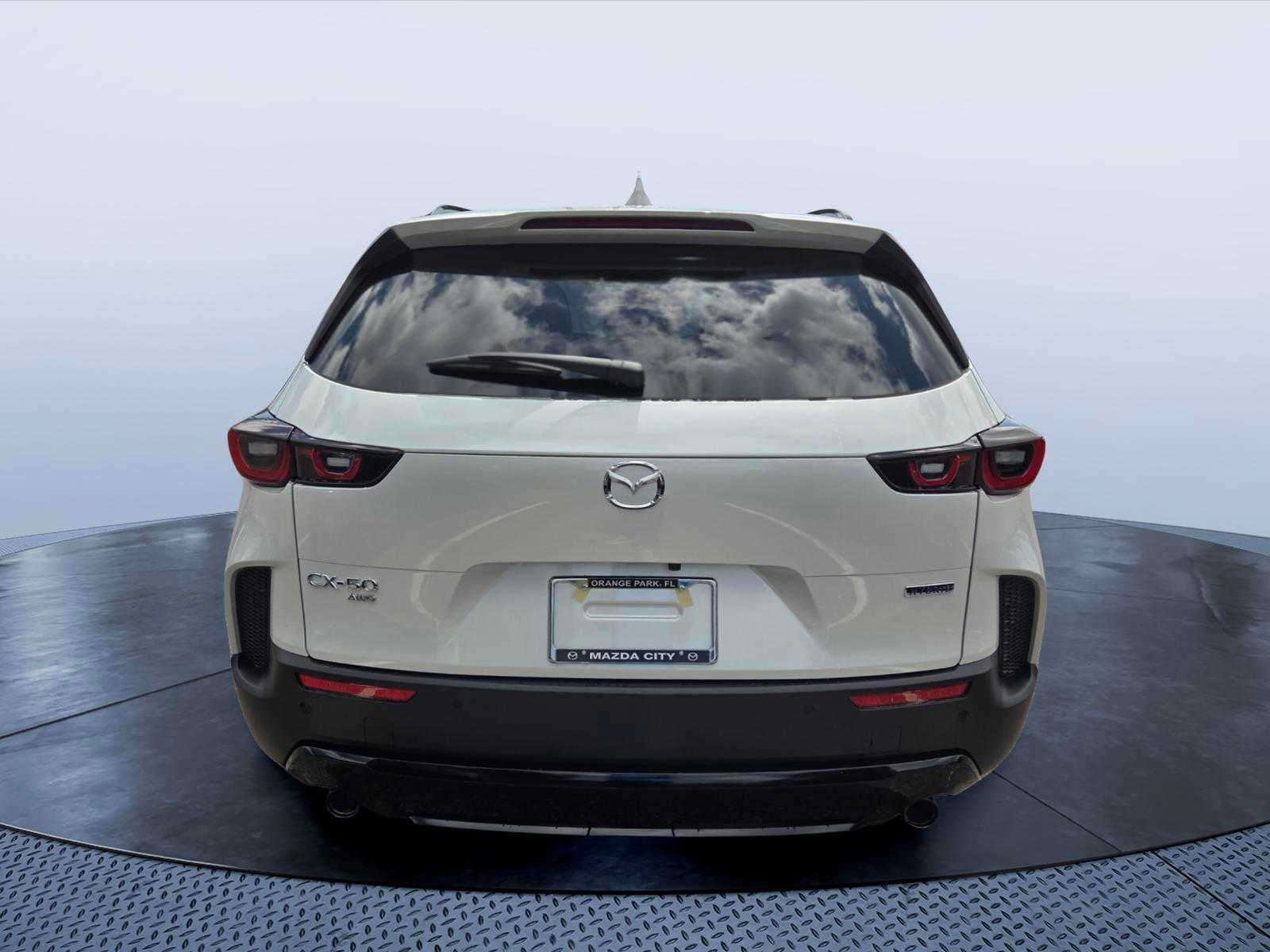 2026 Mazda Mazda CX-50 Hybrid Premium AWD