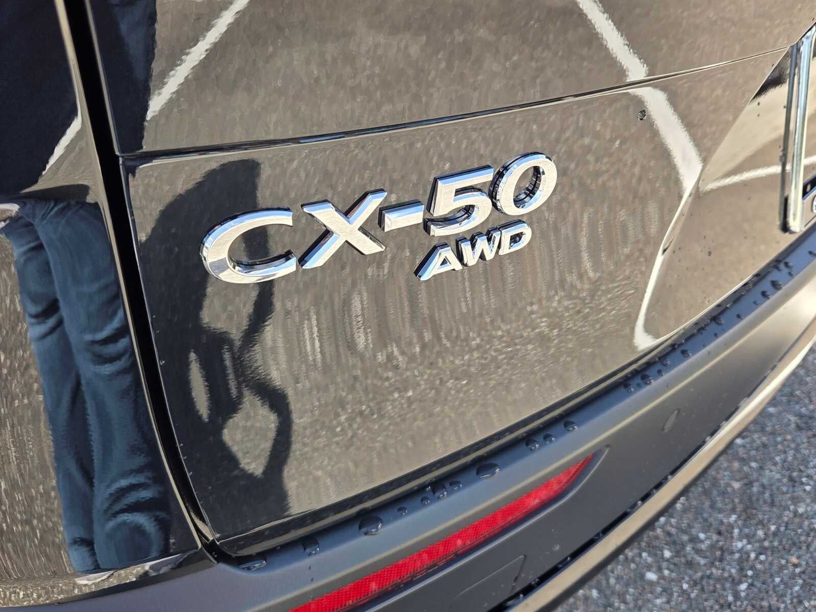 2026 Mazda Mazda CX-50 Hybrid Premium AWD
