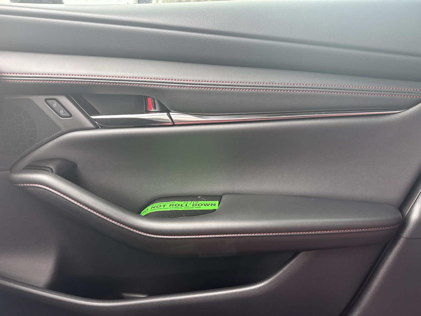 2026 Mazda Mazda3 Hatchback 2.5 S Carbon Edition AWD