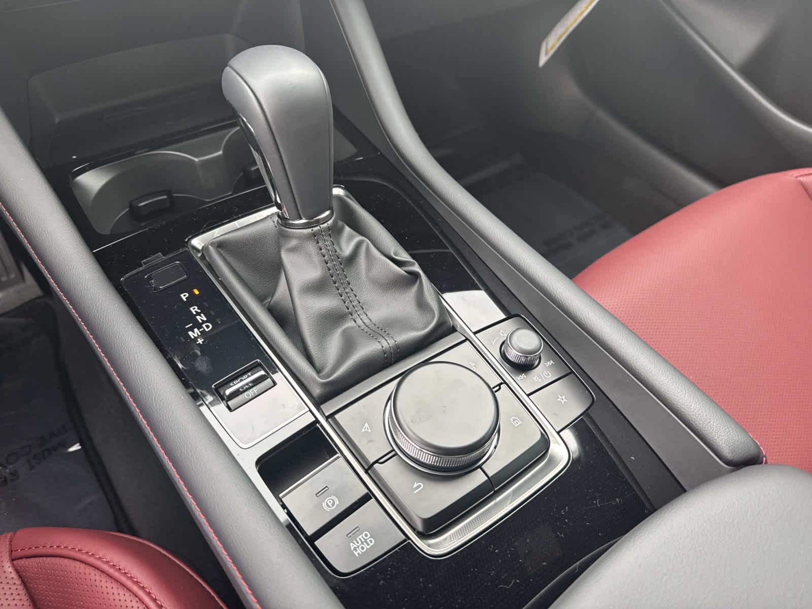 2026 Mazda Mazda3 Hatchback 2.5 S Carbon Edition AWD