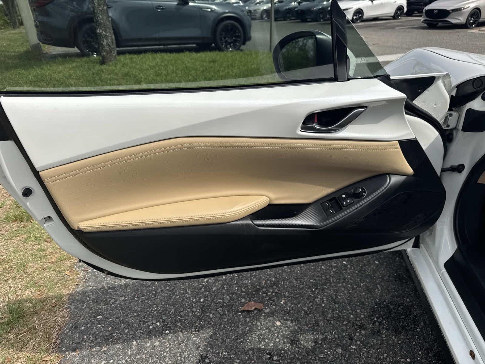 2024 Mazda Mazda MX-5 Miata RF Grand Touring Auto