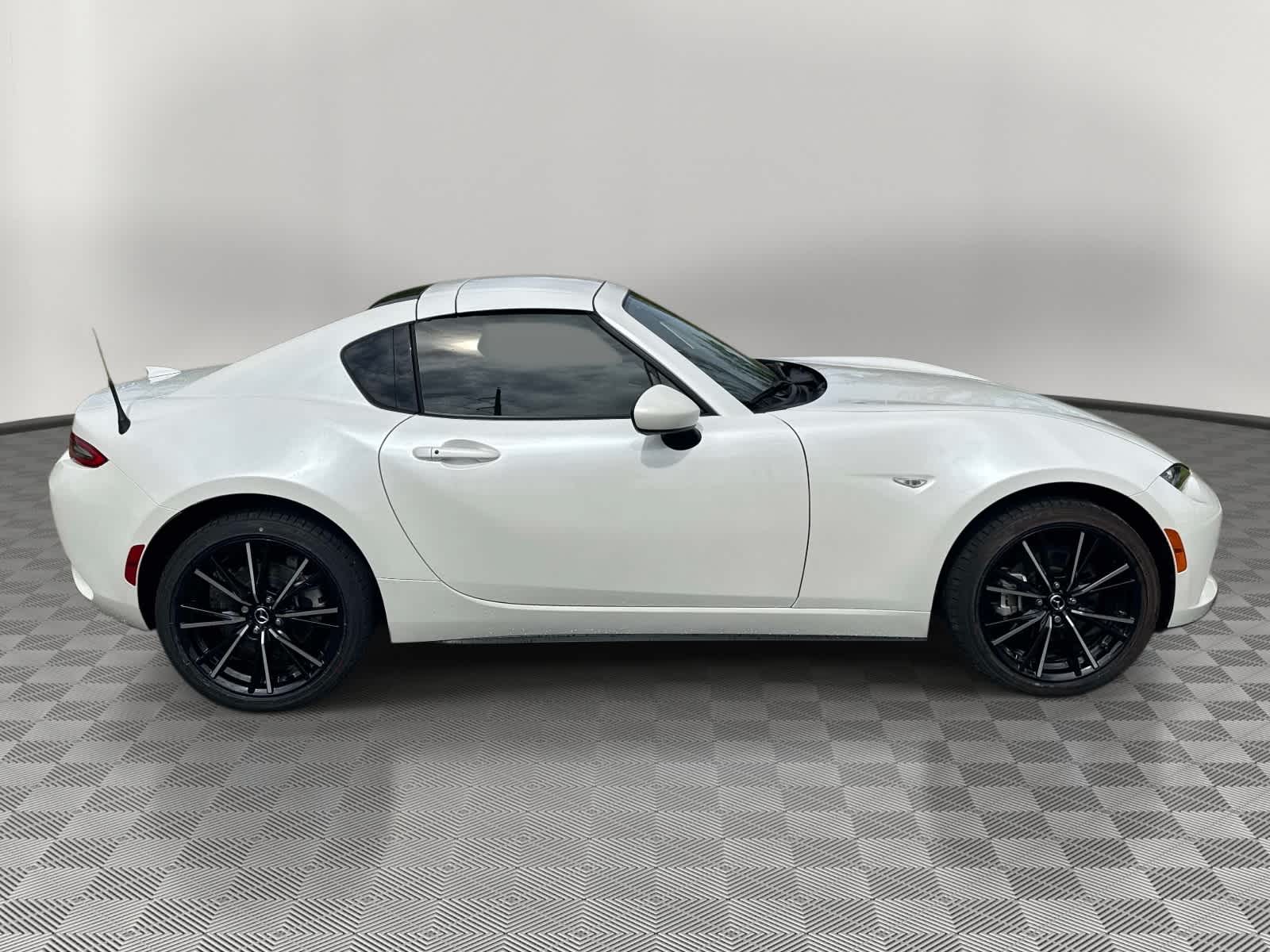 2024 Mazda Mazda MX-5 Miata RF Grand Touring Auto