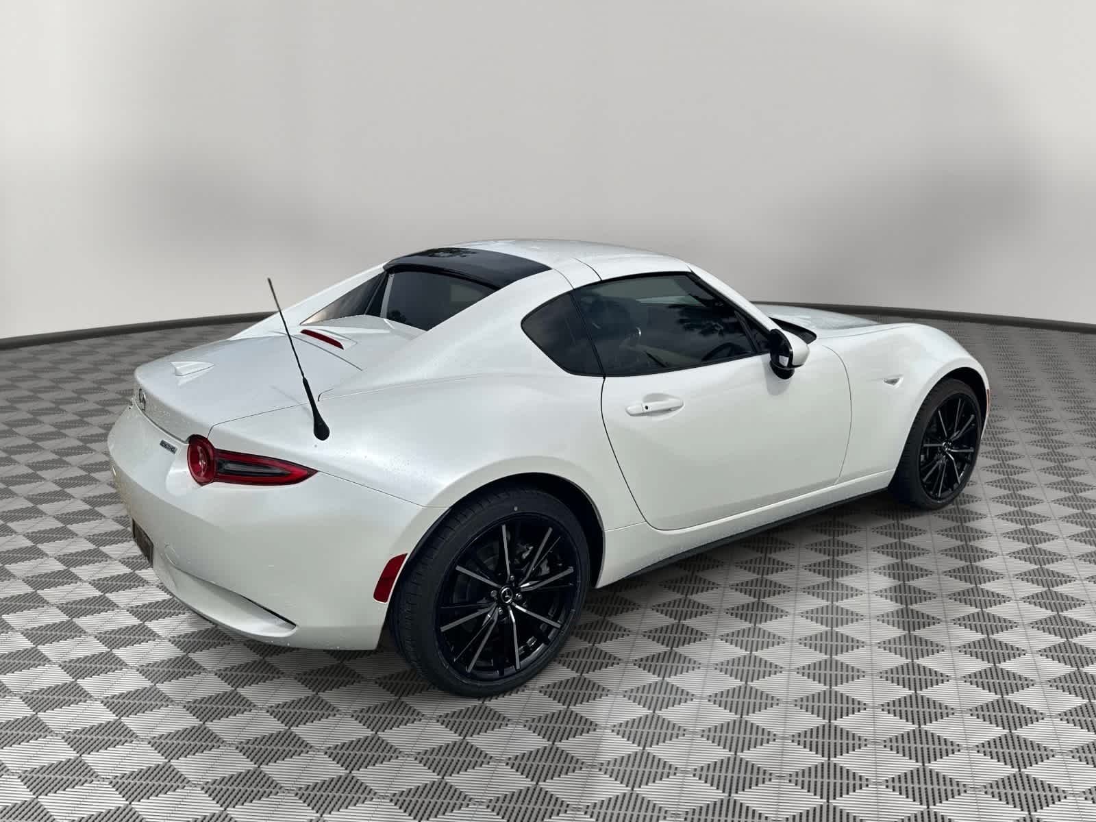 2024 Mazda Mazda MX-5 Miata RF Grand Touring Auto