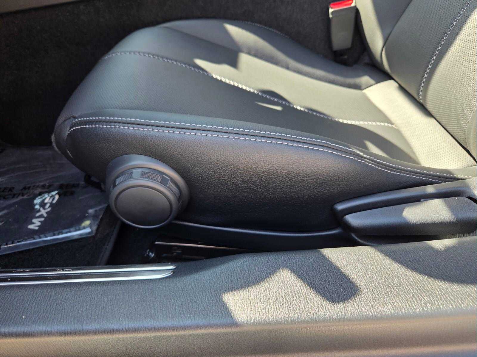 2026 Mazda Mazda MX-5 Miata RF Grand Touring