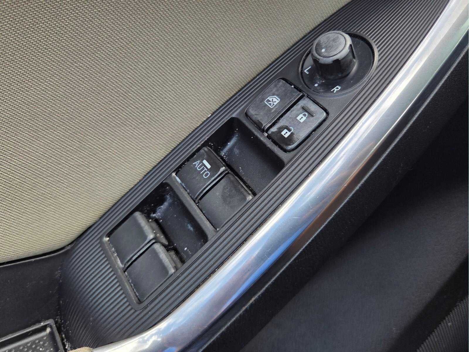2013 Mazda Mazda CX-5 FWD 4dr Auto Touring