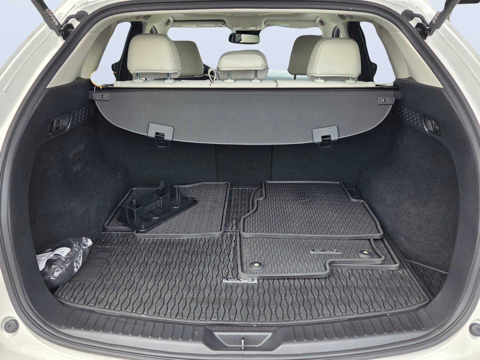 2025 Mazda Mazda CX-5 2.5 S Preferred Package AWD