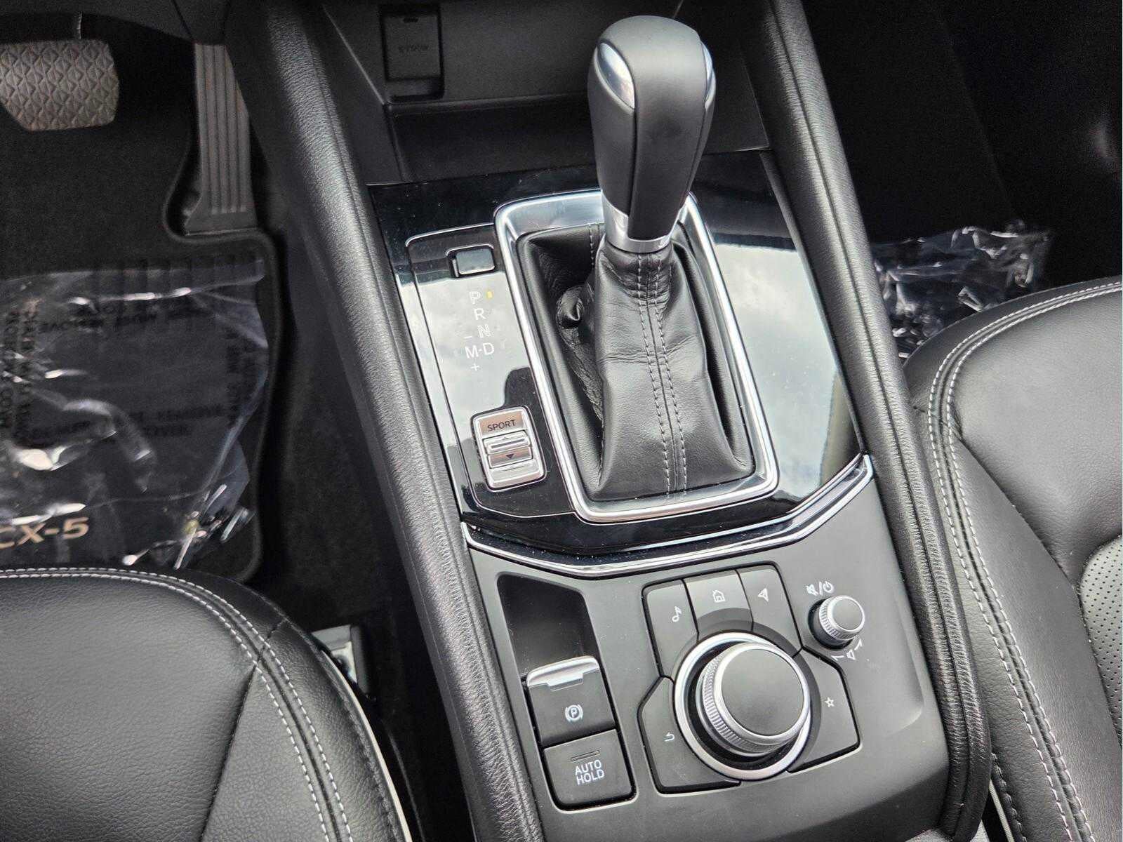 2025 Mazda Mazda CX-5 2.5 S Preferred Package AWD