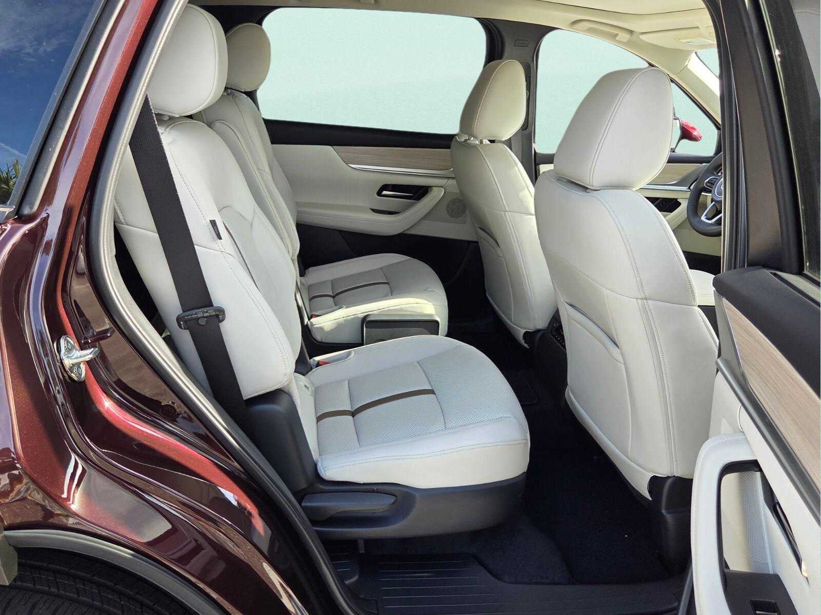 2026 Mazda Mazda CX-90 Plug-In Hybrid Premium Plus AWD