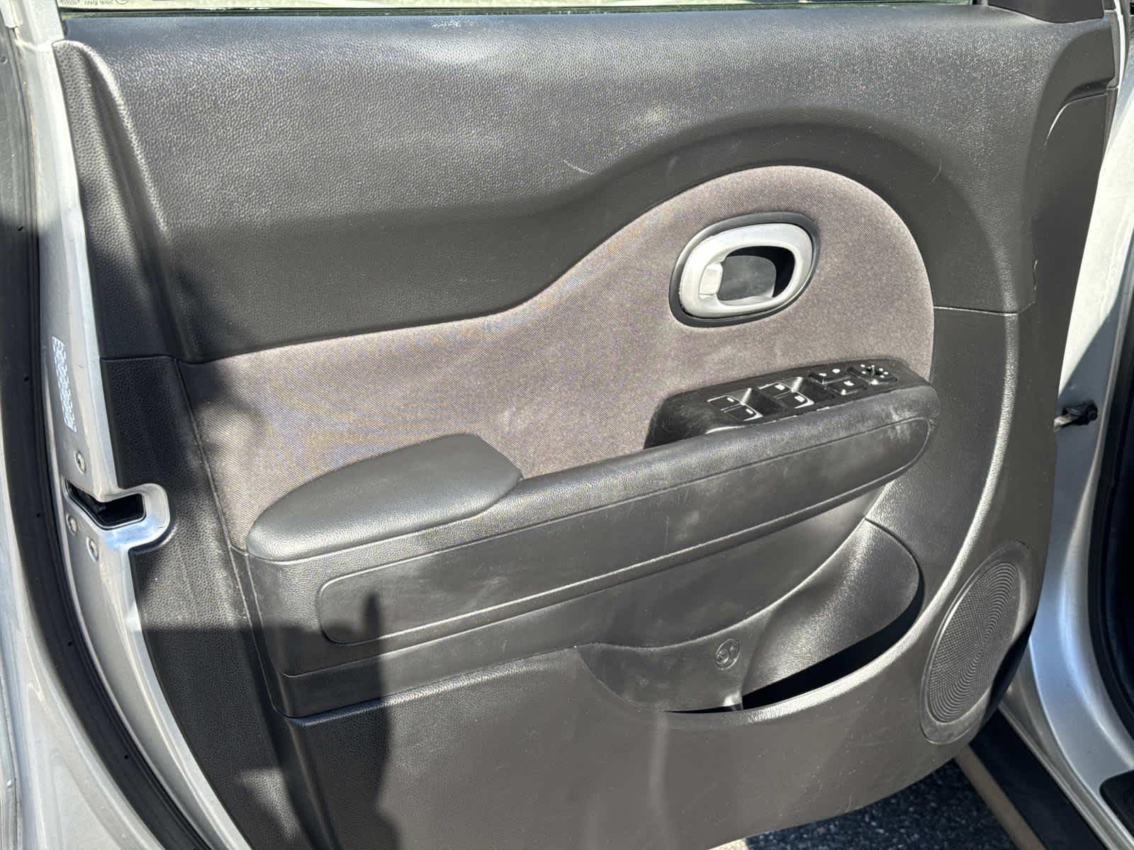 2018 Kia Soul + Auto