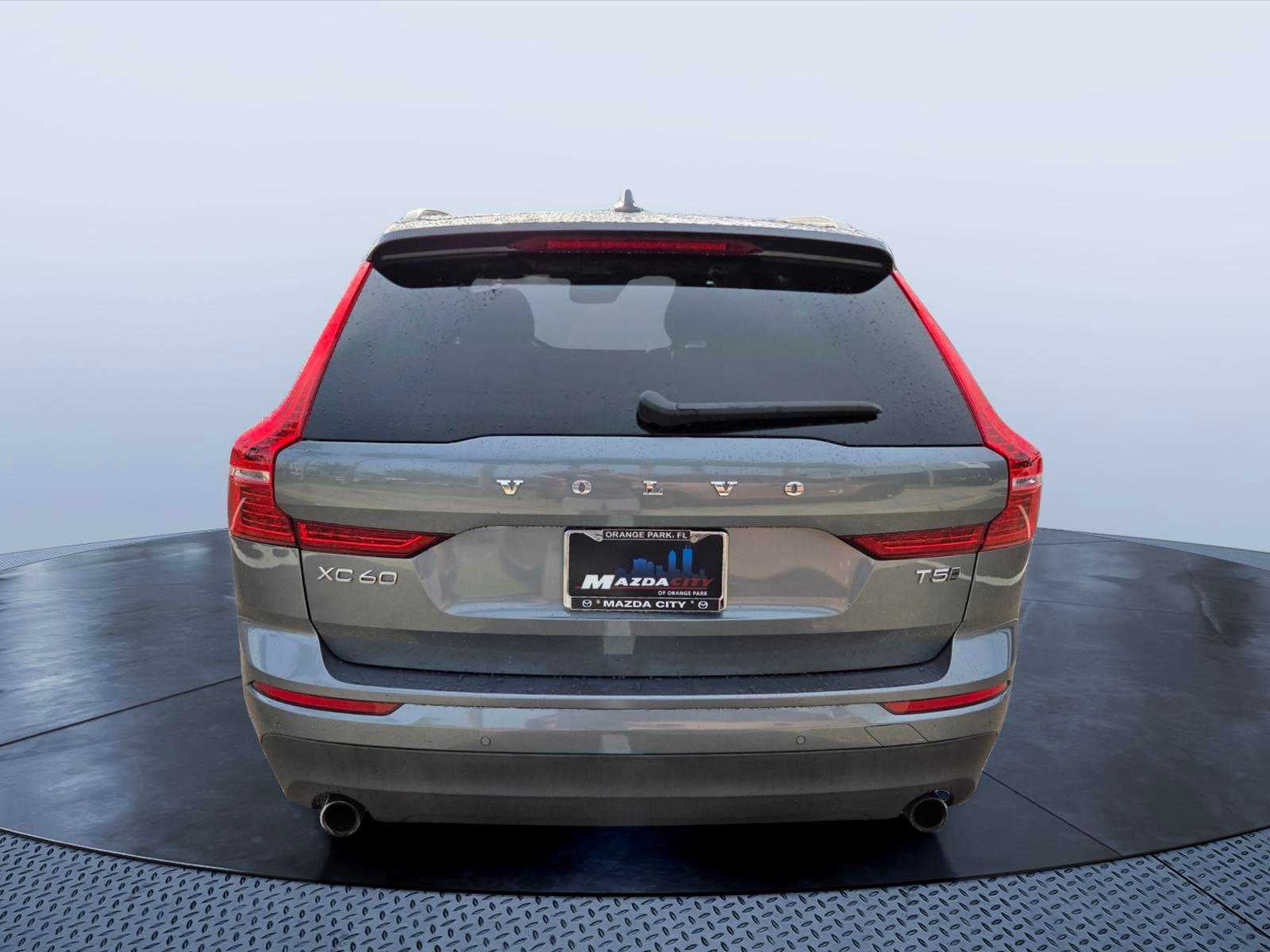 2018 Volvo XC60 T5 AWD Momentum