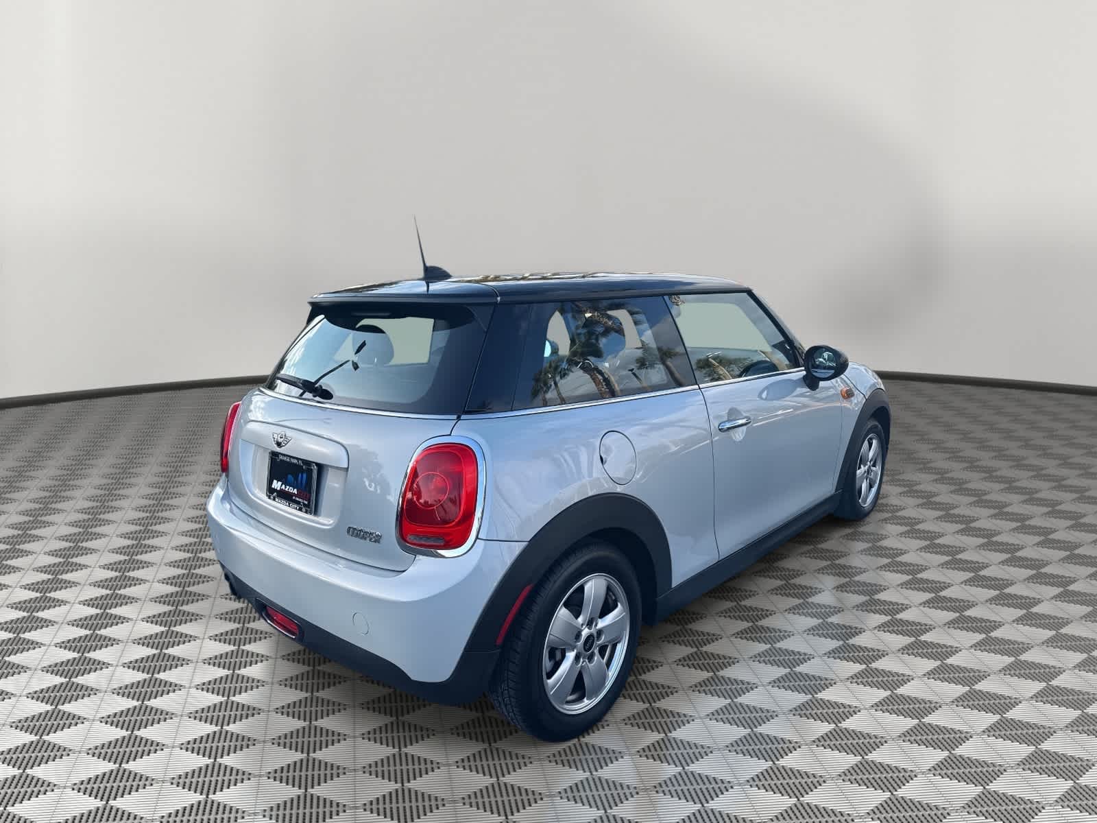 2014 MINI Cooper Hardtop 2dr Cpe