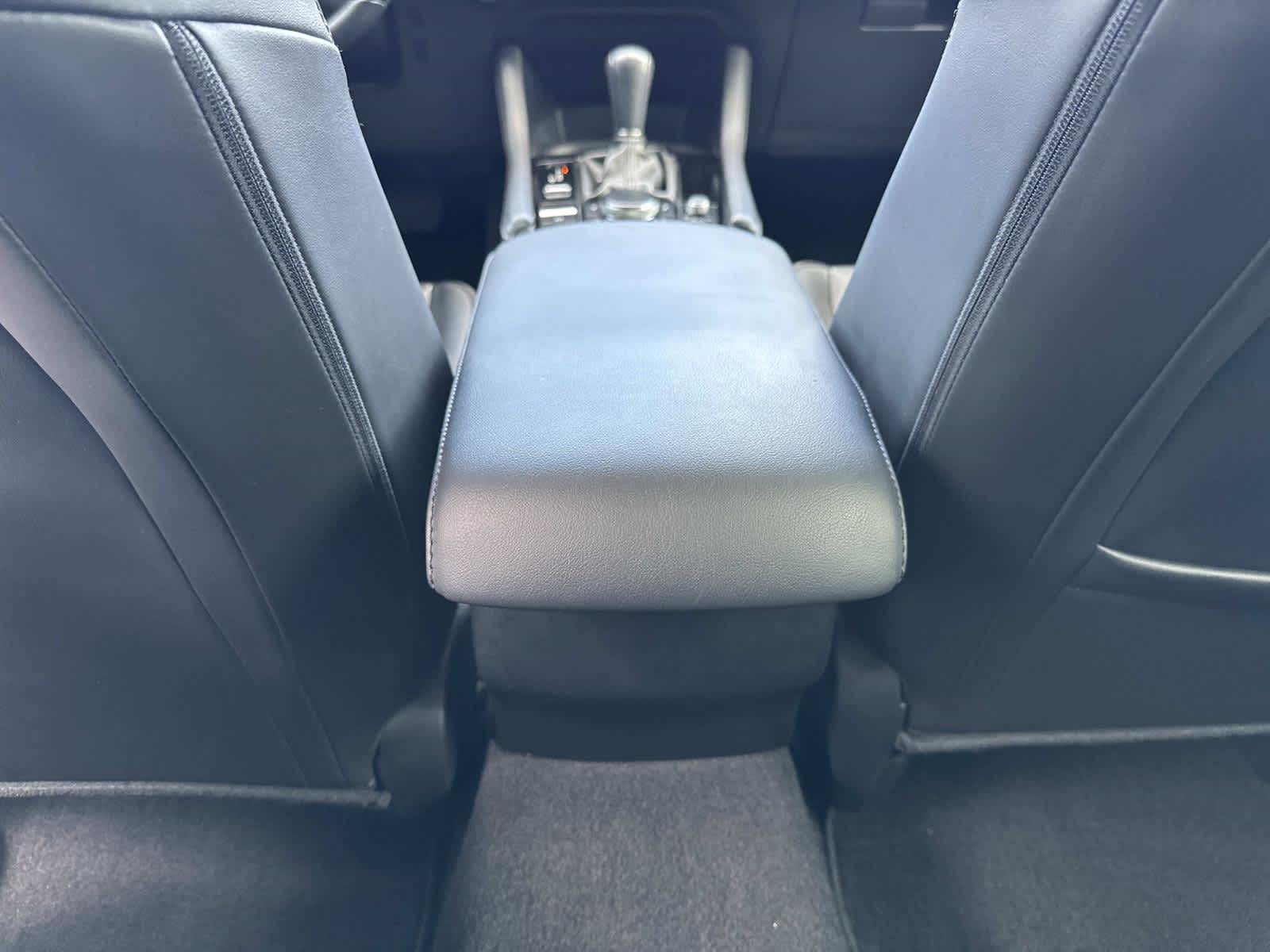 2023 Mazda MAZDA3 2.5 S Premium