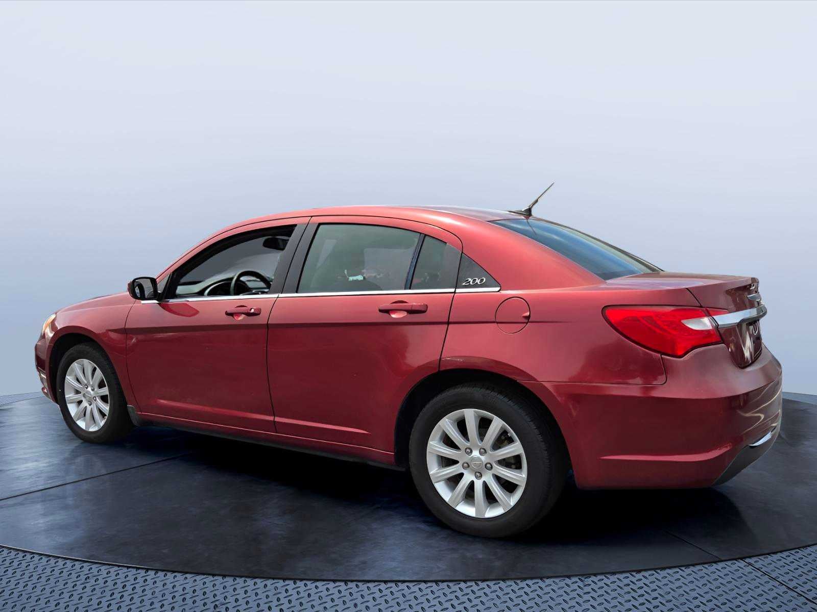 2013 Chrysler 200 Touring