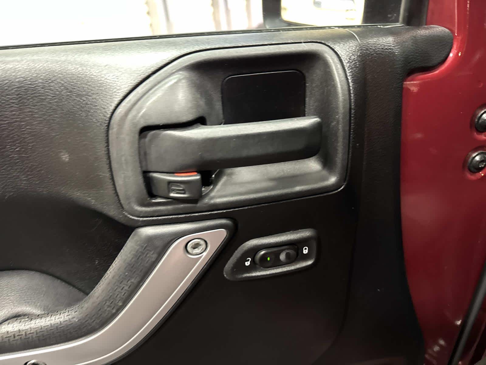 2012 Jeep Wrangler Sahara