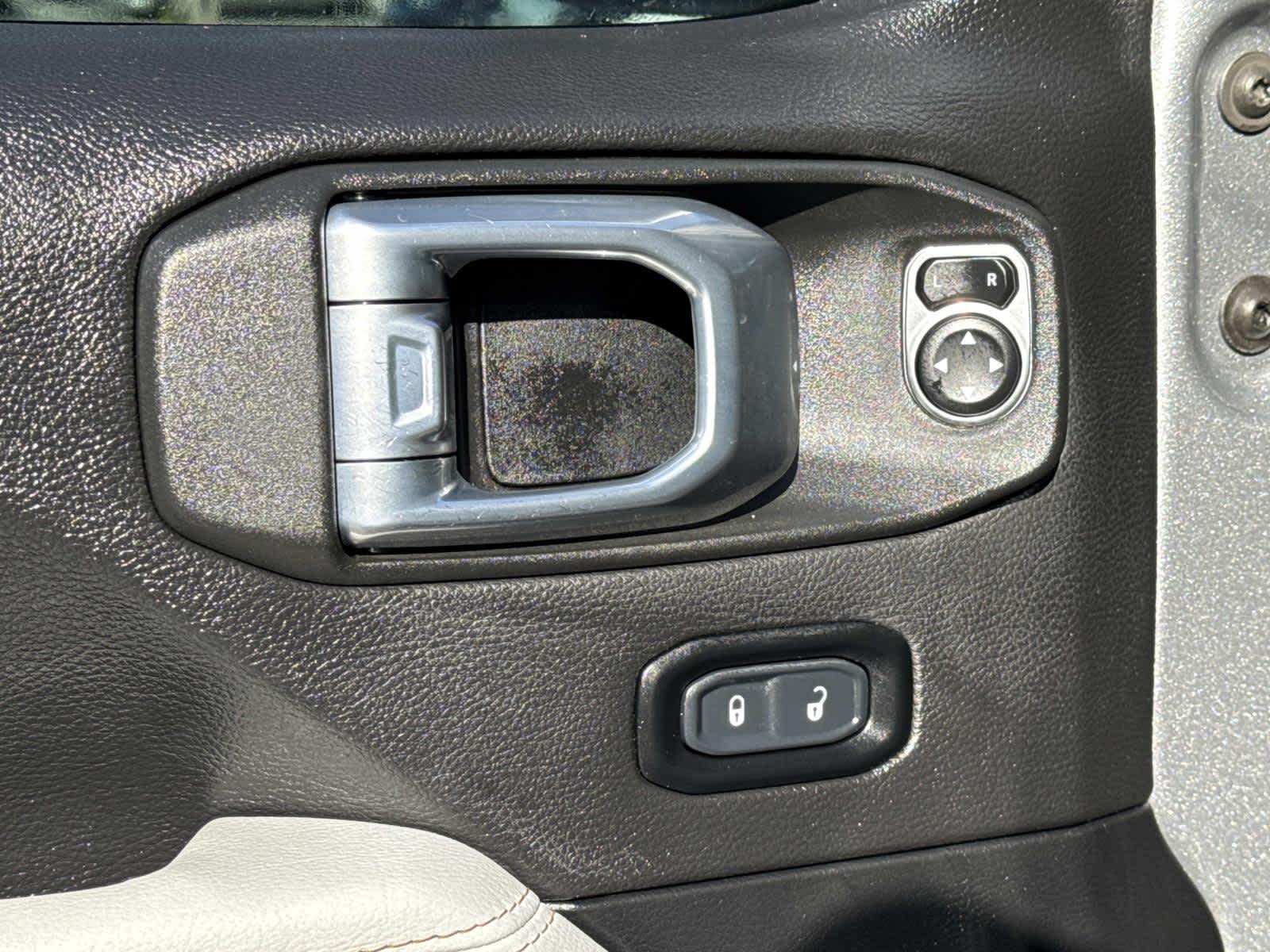 2021 Jeep Wrangler Unlimited Sahara High Altitude