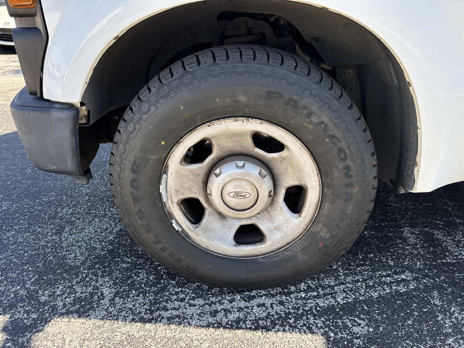 2008 Ford Super Duty F-350 SRW XL