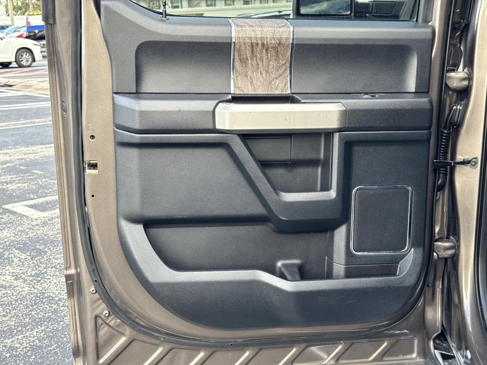 2018 Ford Super Duty F-250 Pickup LARIAT