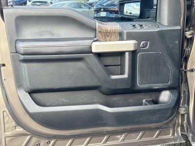 2018 Ford Super Duty F-250 Pickup LARIAT