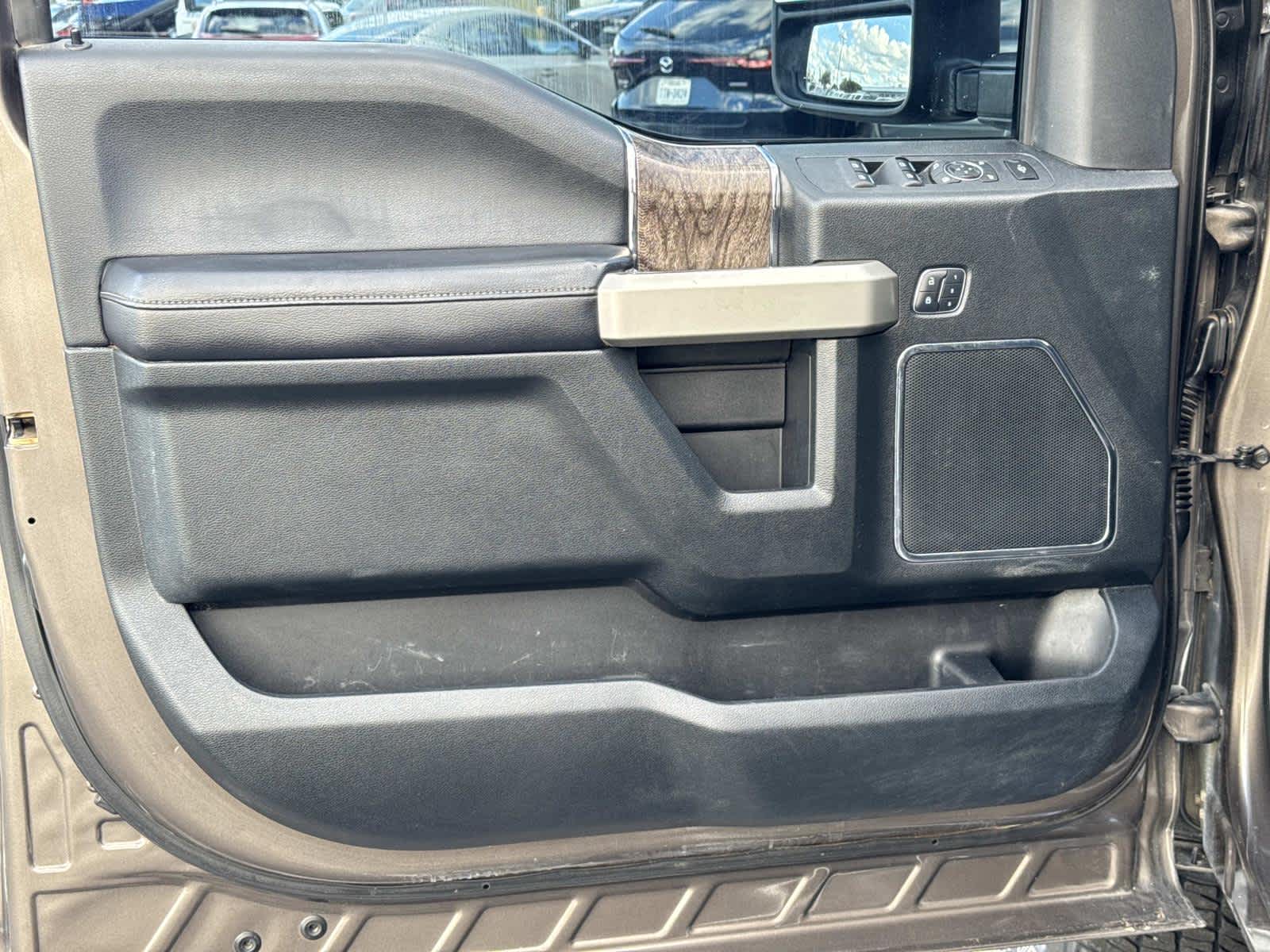 2018 Ford Super Duty F-250 Pickup LARIAT